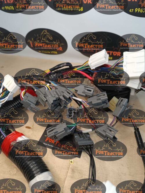 Chicote Cabine Case CX130B - Imagem 2