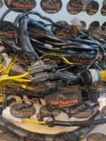 Chicote Principal do Chassis JCB JS200 Isuzu 4HK1 - Imagem 4