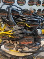Chicote Principal do Chassis JCB JS200 Isuzu 4HK1 - Imagem 4