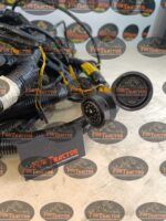 Chicote Principal do Chassis JCB JS200 Dieselmax - Imagem 3