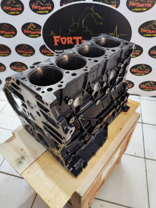 Bloco do Motor Isuzu 4HK1 - Imagem 1