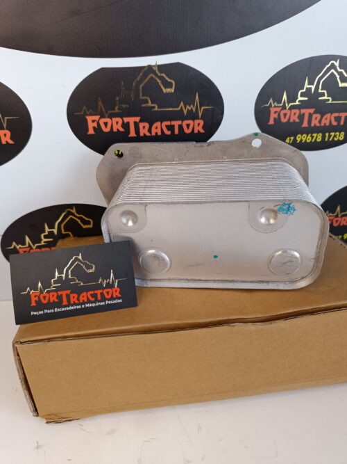 Radiador de Óleo Motor volvo D6D D4D EC140B / EC210B - Imagem 3