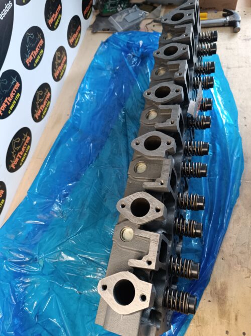 Cabeçote Com Válvulas Volvo D7E - Imagem 3