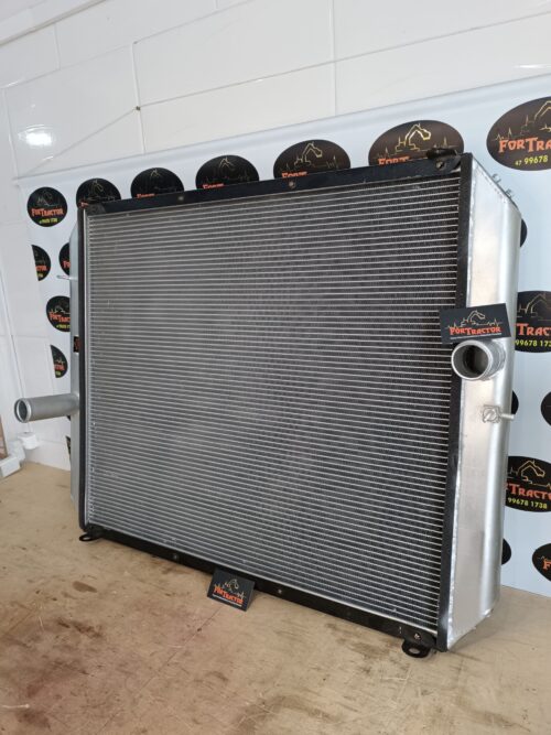 Radiador Arrefecimento Volvo EC140B - VOE14536041 - Imagem 3