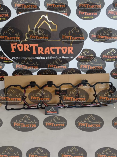 Chicote Tampa de Válvulas Hyundai R220LC-9SB - Imagem 1